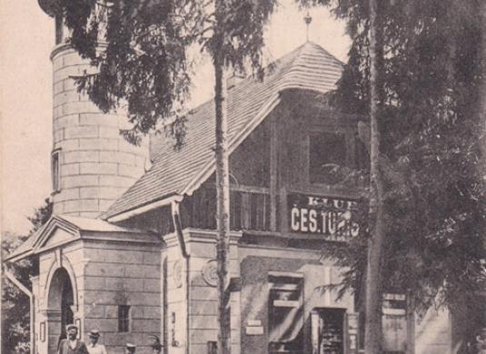 Mor. Švýcarsko. Útulna u Macochy (1903)