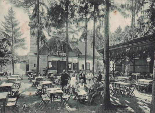 Restaurace na Macoše (1926). Nakl. Jos. Racek, restauratér na Macoše. 