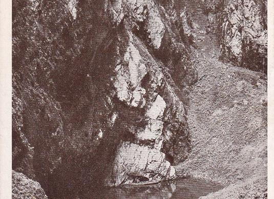 Horní jezirko a okolí na dně Macochy (1913)