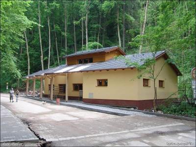 stavba nové provozní budovy Kateřinské jeskyně