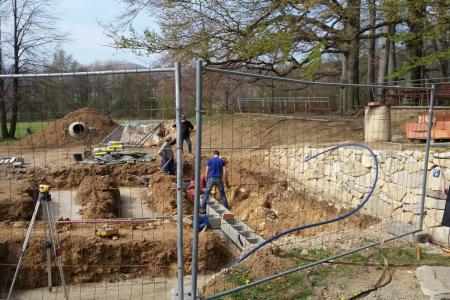 Jeskyně Na Špičáku -  stavba sociálních zařízení