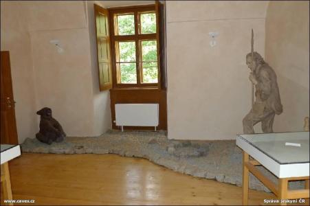 Dny jeskyní 2012 - výstava v zámku Ctěnice