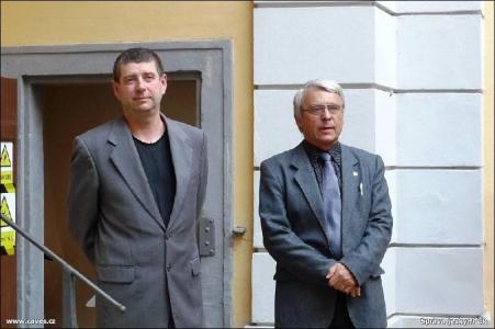 Dny jeskyní 2012 - výstava v zámku Ctěnice