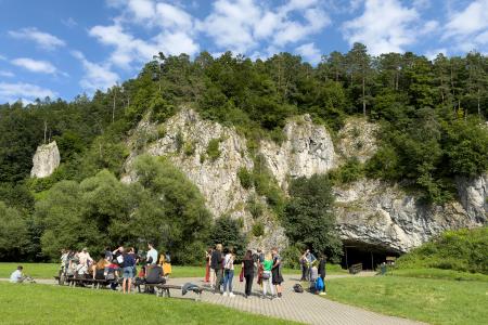 Umělecký festival 7° ve Sloupsko-šošůvských jeskyních