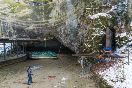 Oprava škod v Punkevních jeskyních po povodních, únor 2025 