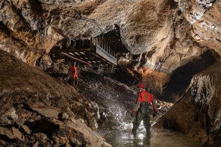 Oprava škod v Punkevních jeskyních po povodních, únor 2025 