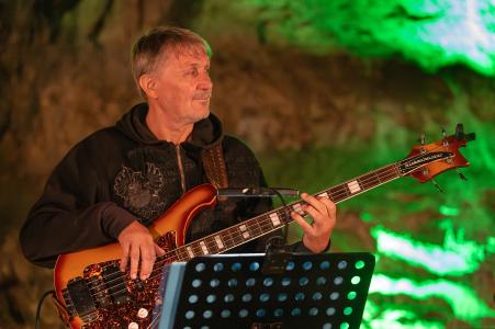 Orchestr Grande Moravia Ladislava Pavluše - Tenkrát na západě, jeskyně Výpustek, 5. 6. 2025