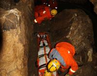 Cvičení HZS v Jeskyni Na Pomezí, duben 2017