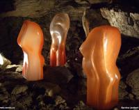 Výstava Pozor sklo! studentů z Valašského Meziříčí