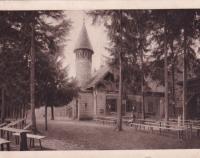 Macocha. Útulna klubu Čsl. Turistů u Horního můstku propasti  1925