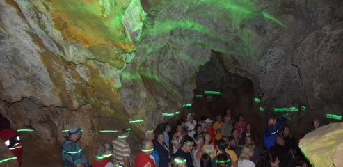 Pod hladinou ve Zbrašovských jeskyních, vernisáž, 30. 6. 2026